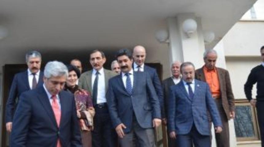 Ensarioğlu&rsquo;dan D&uuml;&rsquo;ye Ziyaret