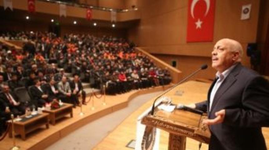 Hak-iş Genel Başkanı Mahmut Arslan:
