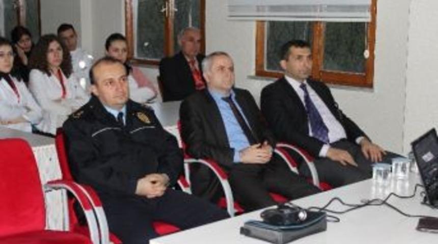 Hastane Personeline Emniyet Kemeri Semineri