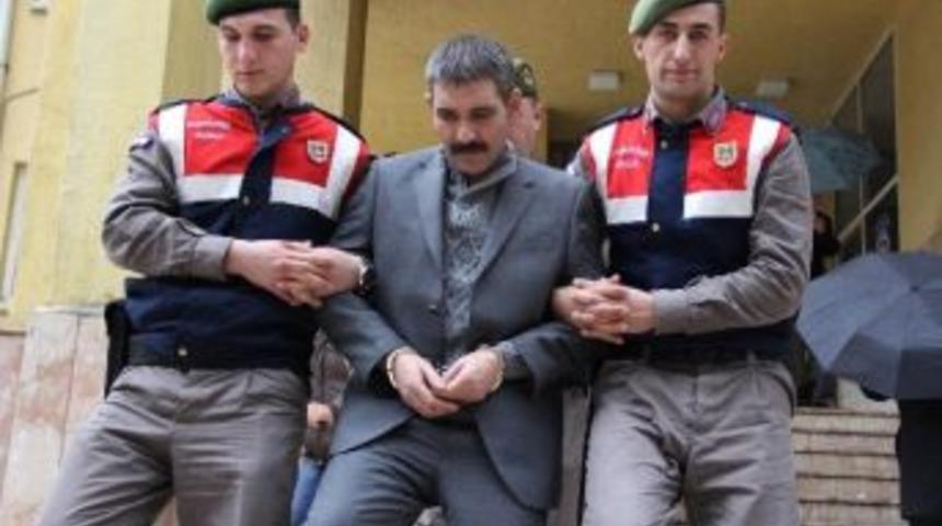 Cezaevi &Ouml;n&uuml;ndeki Cinayetin Davası