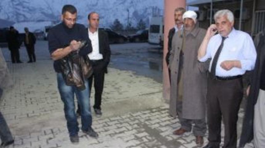 Hakkari&rsquo;de Trafik Kazası: 12 Yaralı