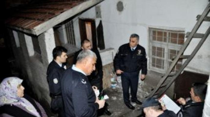 Komşuları Tarafından &Ouml;l&uuml; Bulundu