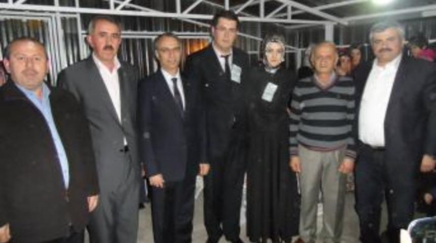 Mehmet Ko&ccedil;ak Elif &Ccedil;ağlayan ile nişanlandı