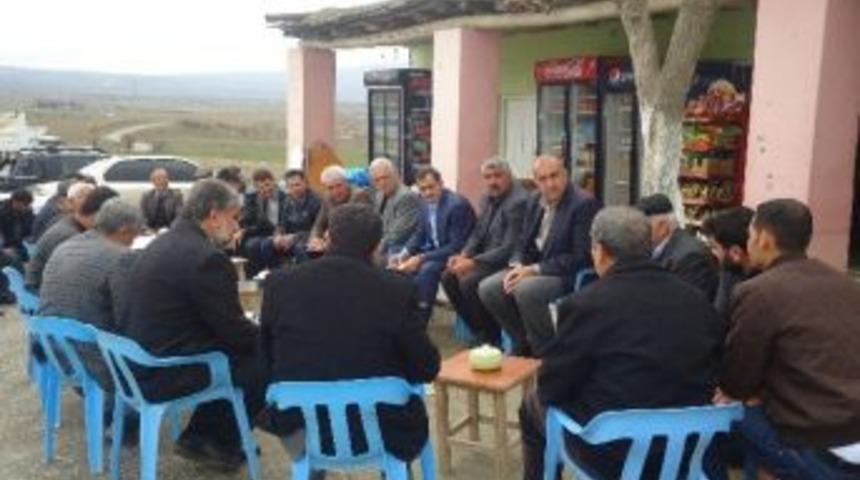 Ak Parti Kulp Belediye Başkan Adayı &Ouml;zgen'den Konuklu K&ouml;y&uuml;ne Ziyaret