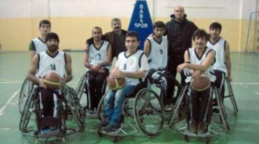 (&ouml;zel Haber) Bor&ccedil; Parayla Deplasmana Gidiyorlar