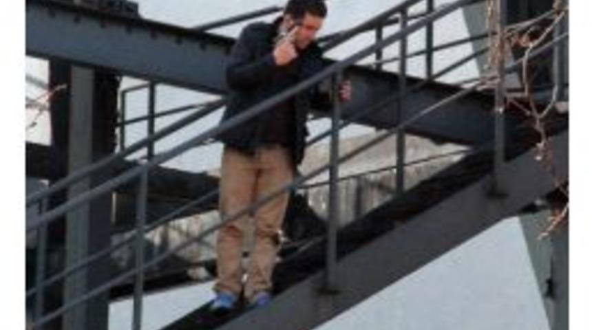 Maden İş&ccedil;isi Başına Silah Dayayıp İntihara Kalkıştı