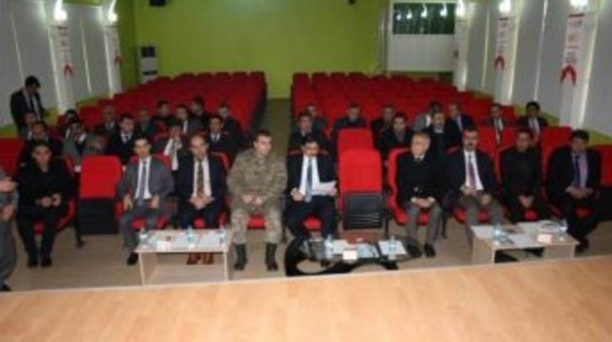 Dicle&rsquo;de Hayat Boyu &Ouml;ğrenme Halk Eğitimi Planlama Ve İş Birliği Komisyonu Toplandı