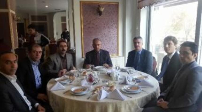 K&uuml;rek-kano Sporcularına Eğitim Desteği Verilecek