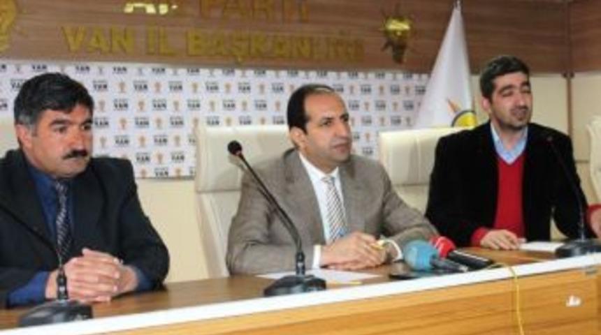 Ak Parti Van Milletvekili Fatih &Ccedil;ift&ccedil;i G&uuml;ndeme Dair Basınla Toplantı Yaptı