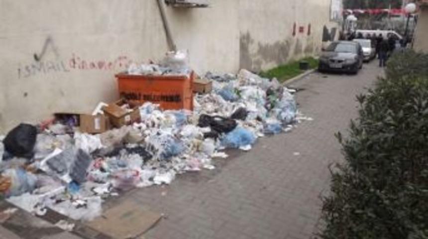 Başkan Kocaoğlu'ndan &Ccedil;iğli'deki İş&ccedil;ilere Sağduyu &Ccedil;ağrısı