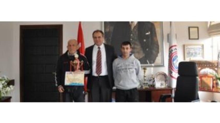 75 Yaşındaki Sporcudan Tekirdağ Belediye Başkanına Ziyaret