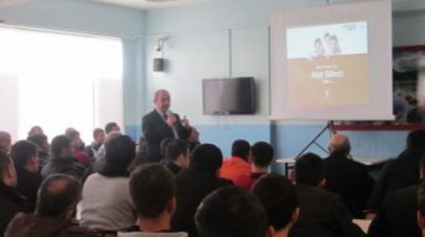 Tekirdağ Afad A&ccedil;ık Cezaevindeki H&uuml;k&uuml;ml&uuml; Ve Mahkumlara Afet Bilinci Eğitimi Verdi