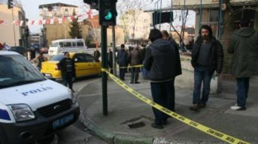 Komşuların Ev Satışı Kavgasında Silahlar Konuştu