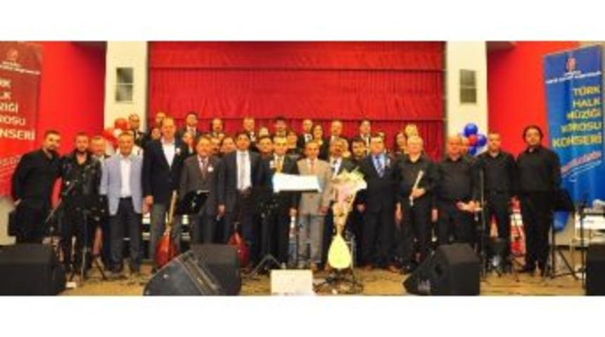 Manisa Vergi Dairesi &Ccedil;alışanlarından Konser