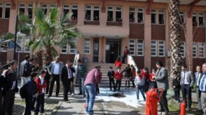 Okul M&uuml;d&uuml;rlerine Yangın Tatbikatı