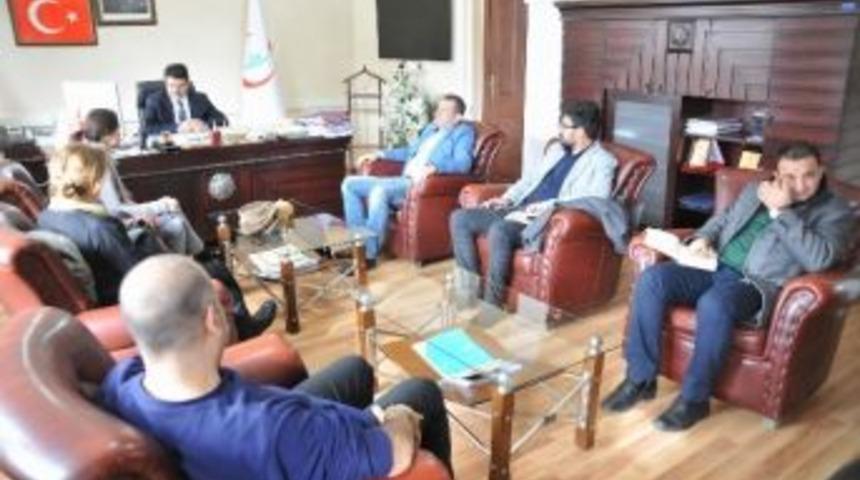 Sığınmacı Ve M&uuml;ltecilere Sosyal G&uuml;vence Getiriliyor