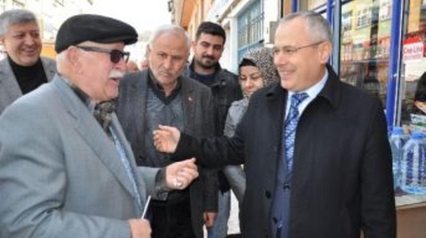 Ceylan, Cuma Pazarını Gezdi