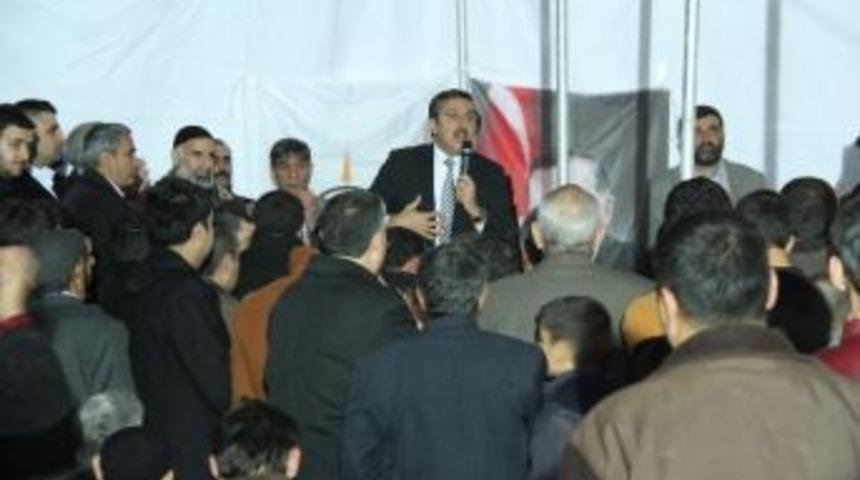 Ak Parti Heyeti, Melekbaba&rsquo;da Se&ccedil;im &Ccedil;alışması Yaptı