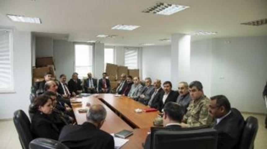 Ahlat&rsquo;ta Se&ccedil;im G&uuml;venliği Toplantısı