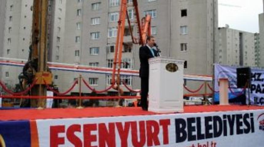 Esenyurt&rsquo;ta &Ccedil;ok Ama&ccedil;lı Caminin Temeli Atıldı