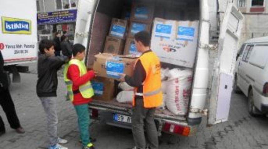 Tekirdağ Beşir Derneği Suriyelilere Yardım G&ouml;nderdi