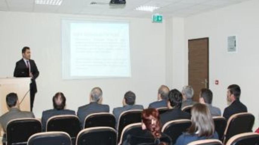 Sağlık Y&uuml;ksekokulu Akademik Kurul Toplantısı D&uuml;zenlendi