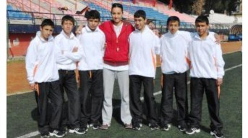 &Ouml;demiş &Uuml;&ccedil; Eyl&uuml;l Ybo Kros Takımı Mersin Silifke&rsquo;de