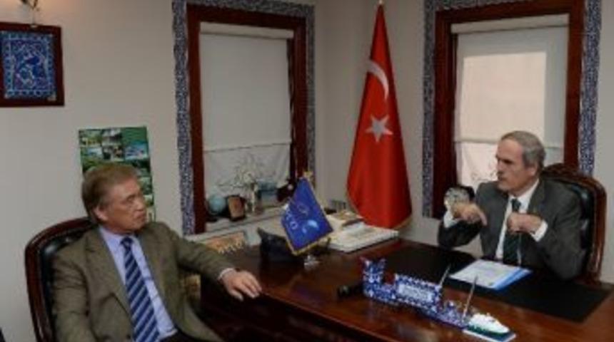 İpekyolu Şehirleri Bayrağı Bursa’da Dalgalanacak