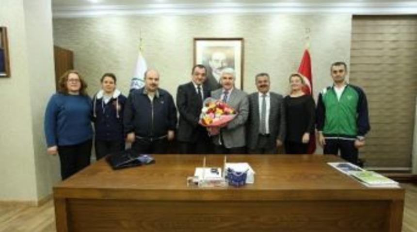 Toki Savaş Kubaş Anadolu Lisesi'nden Başkan Sakallı'ya Ziyaret