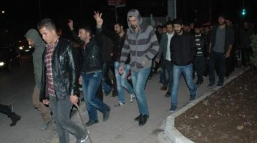 Adıyaman&rsquo;da Karşıt G&ouml;r&uuml;şl&uuml; &Ouml;ğrenciler Arasında Gerginlik