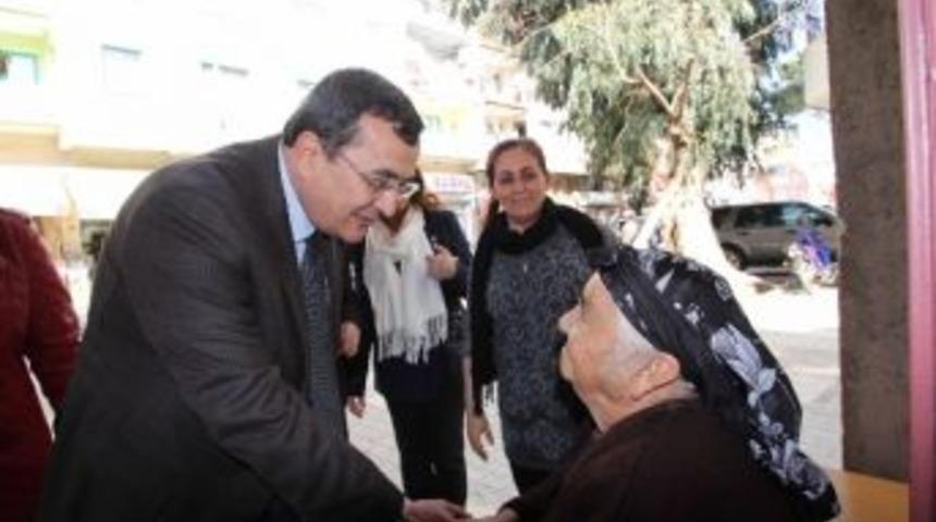 Başkan Batur Narlıdere'nin G&ouml;nl&uuml;n&uuml; Kazandı