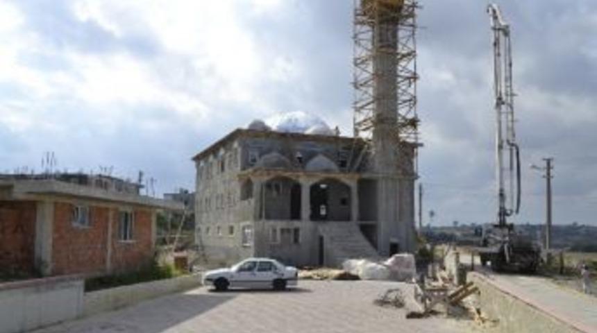 İnşaatı Devam Eden Caminin Malzeme Yardımlarını &Ccedil;erkezk&ouml;y Belediyesi &Uuml;stlendi