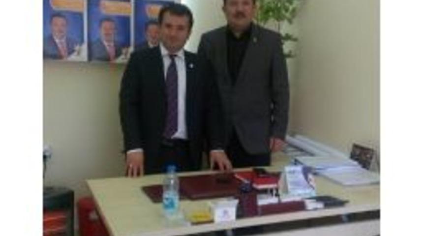 Sağlık-sen'den Başkan Adayı Uysal'a Hayırlı Olsun Ziyareti