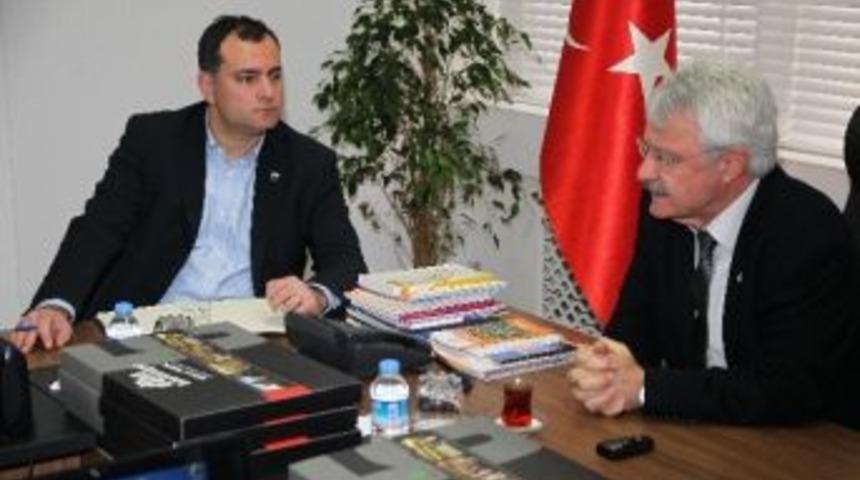 &Ccedil;ankaya Belediye Başkanı Tanık, Yeni Toplumcu Belediyeciliği Anlattı