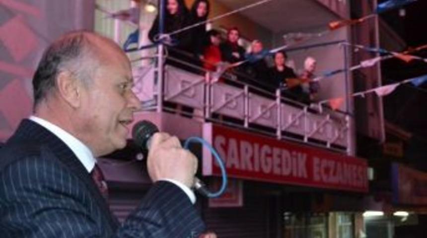 Şeboy İ&ccedil;in Balkonlar Trib&uuml;ne D&ouml;nd&uuml;