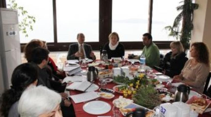 Urla, Baharı Mart Dokuzu Ot Festivali İle Karşılıyor