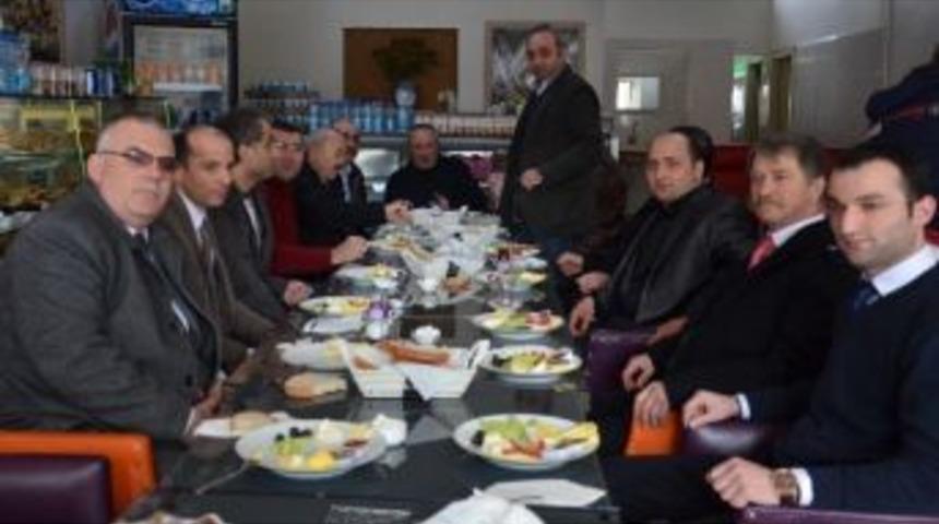 Muhtarlardan Birlik &Ccedil;ağrısı