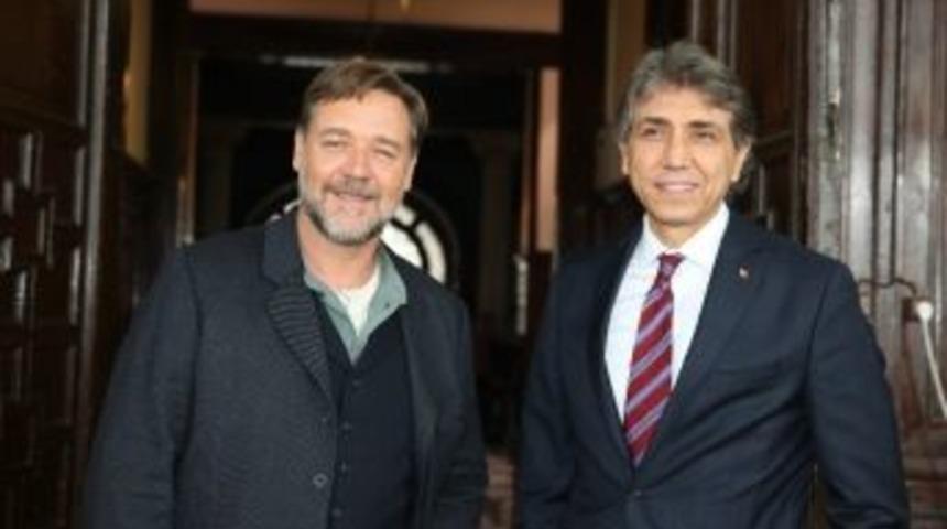 Mustafa Demir, "the Water Diviner" Filminin Setini Ziyaret Etti