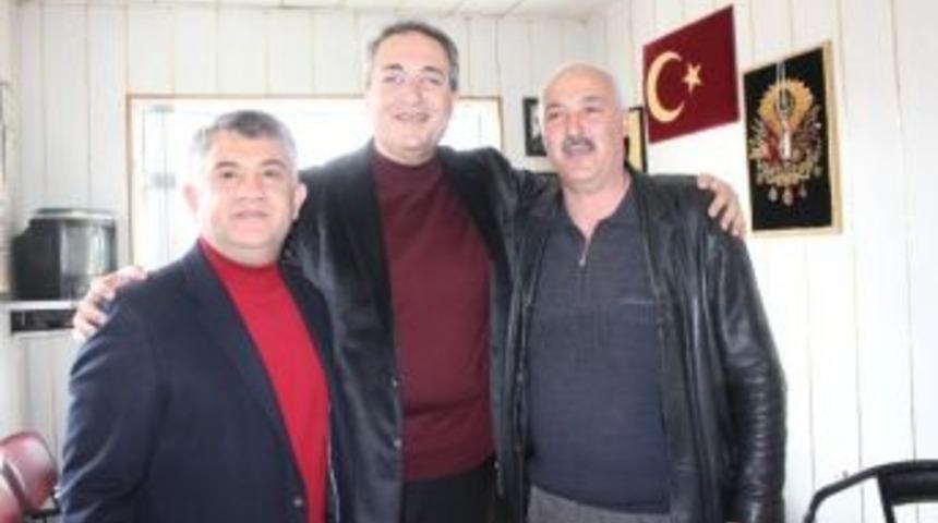 &Uuml;nver, Se&ccedil;im Turuna Başladı