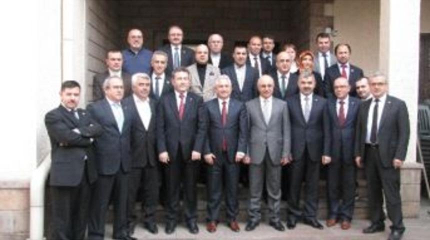 Milletvekili &Ouml;ks&uuml;zkaya, Kayseri Serbest Muhasebeci Mali M&uuml;şavirler Odası'nı Ziyaret Etti