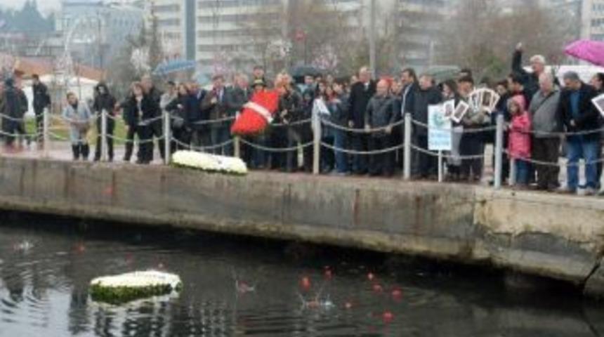 '&uuml;sk&uuml;dar Faciası'nda &Ouml;lenler Kocaeli'de Anıldı