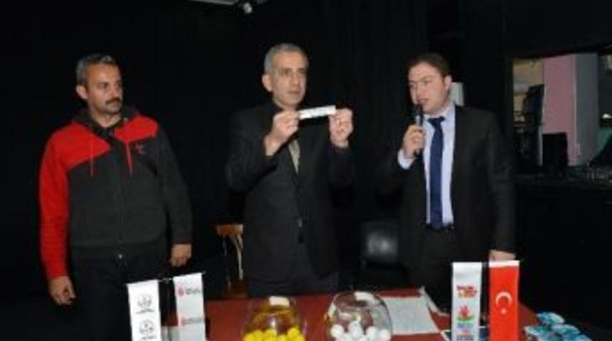 6. Geleneksel &Uuml;mraniye Spor Oyunları Başladı