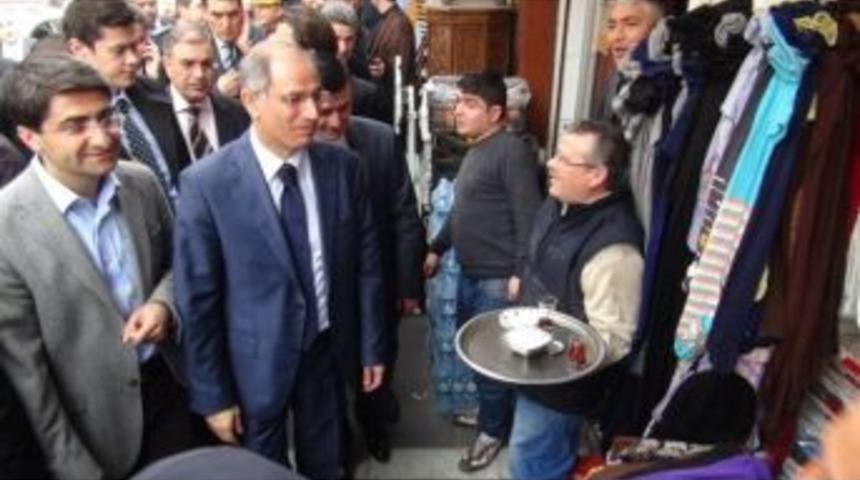 İ&ccedil;işleri Bakanı Ala Batman&rsquo;da Esnaf Ziyaretinde Bulundu