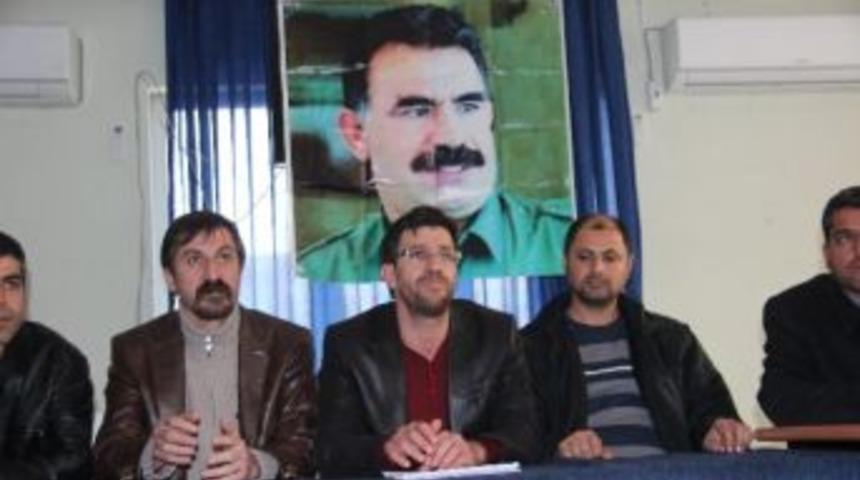 Mardin'de &Ouml;calan İ&ccedil;in Başlatılan İmza Kampanyasına Kesk'ten Destek