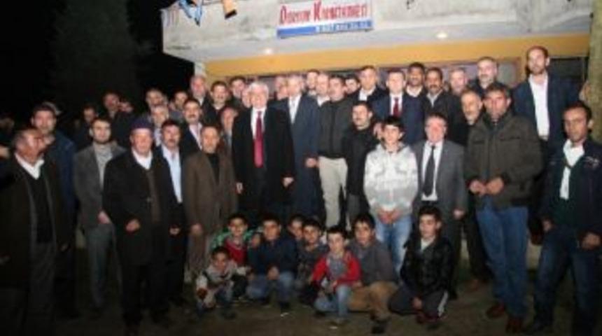 Başkan Dişli Se&ccedil;im &Ccedil;alışmaları Kapsamında K&ouml;y Ziyaretlerini S&uuml;rd&uuml;r&uuml;yor