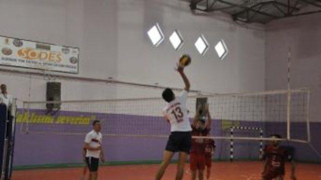 Muş Lalezar Spor, Bağlar Sporu 3-0 Yendi