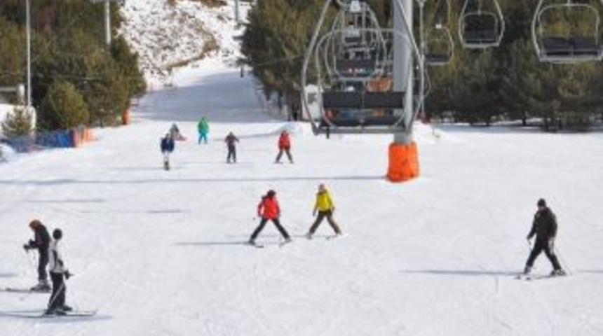 Paland&ouml;ken&rsquo;in Zirvesinde Kayak Keyfi