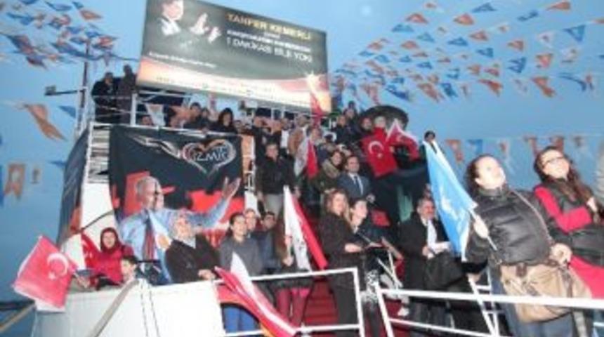 Tarihi Z&uuml;beyde Hanım Gemisi Karşıyaka&rsquo;ya Demir Atacak