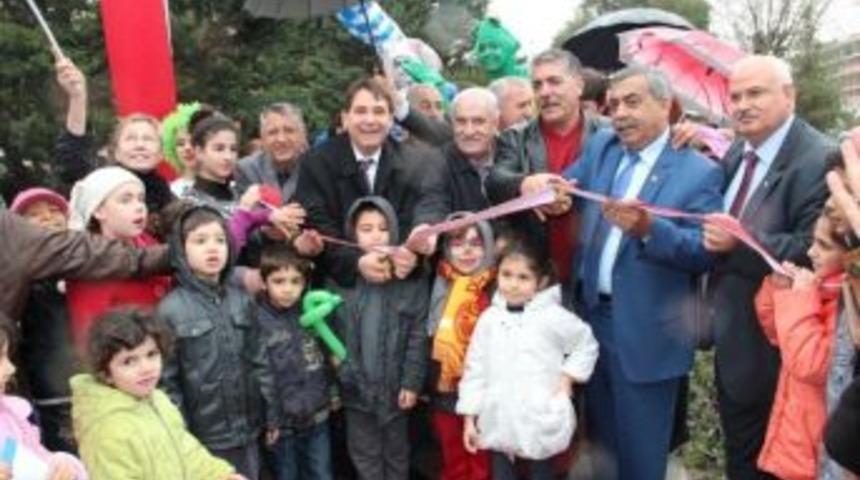 Muammer Yaşar Bostancı Parkı Başkan Tartan&rsquo;nın Katılımı İle A&ccedil;ıldı