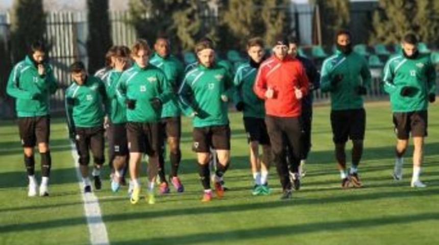 Akhisar Belediyespor, Galatasaray Ma&ccedil;ı Hazırlıklarına Yarın Başlıyor